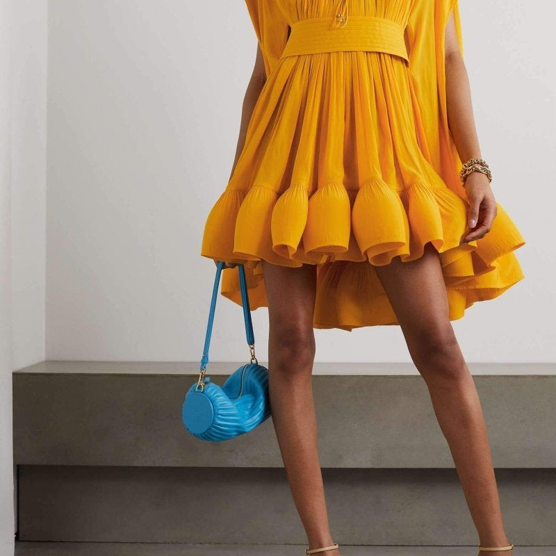 Eartha Cape Etkili Volanlı Mini Elbise