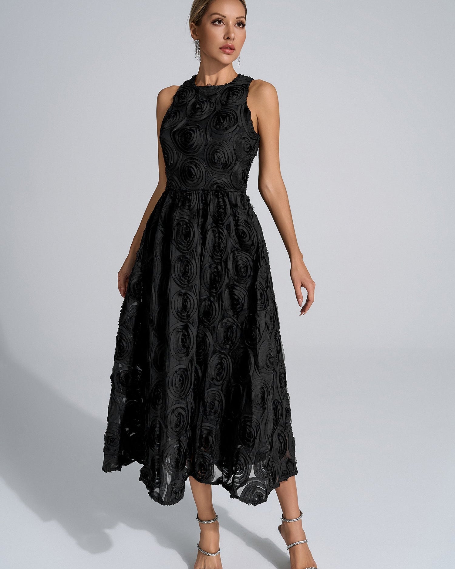 Biberiye Siyah 3D Çiçekli Uzun Elbise