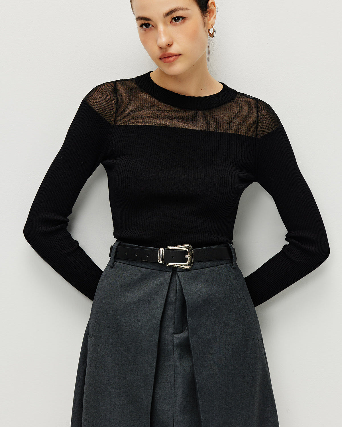 Yarı Şeffaf Panel Kazak