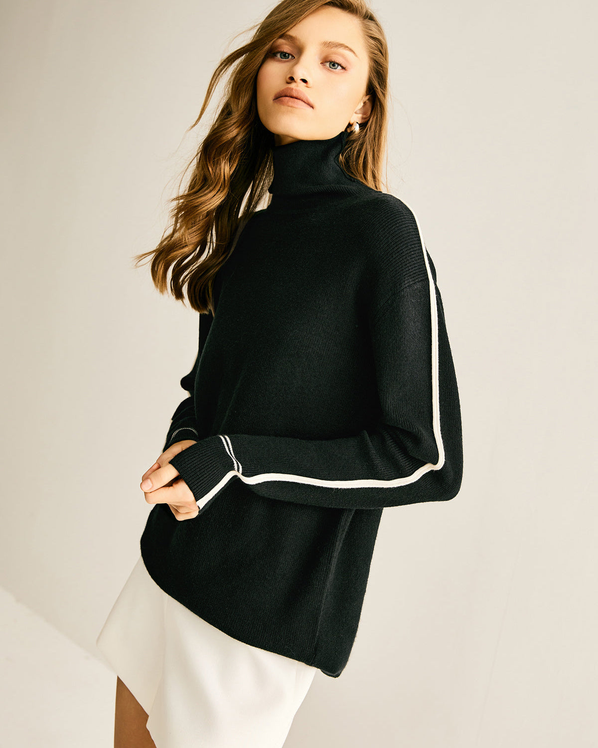 Yan Kontrast Çizgili Balıkçı Yaka Kazak