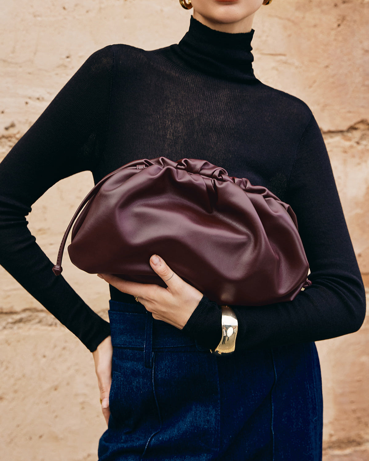 Velvet Rouge Pouch Çanta