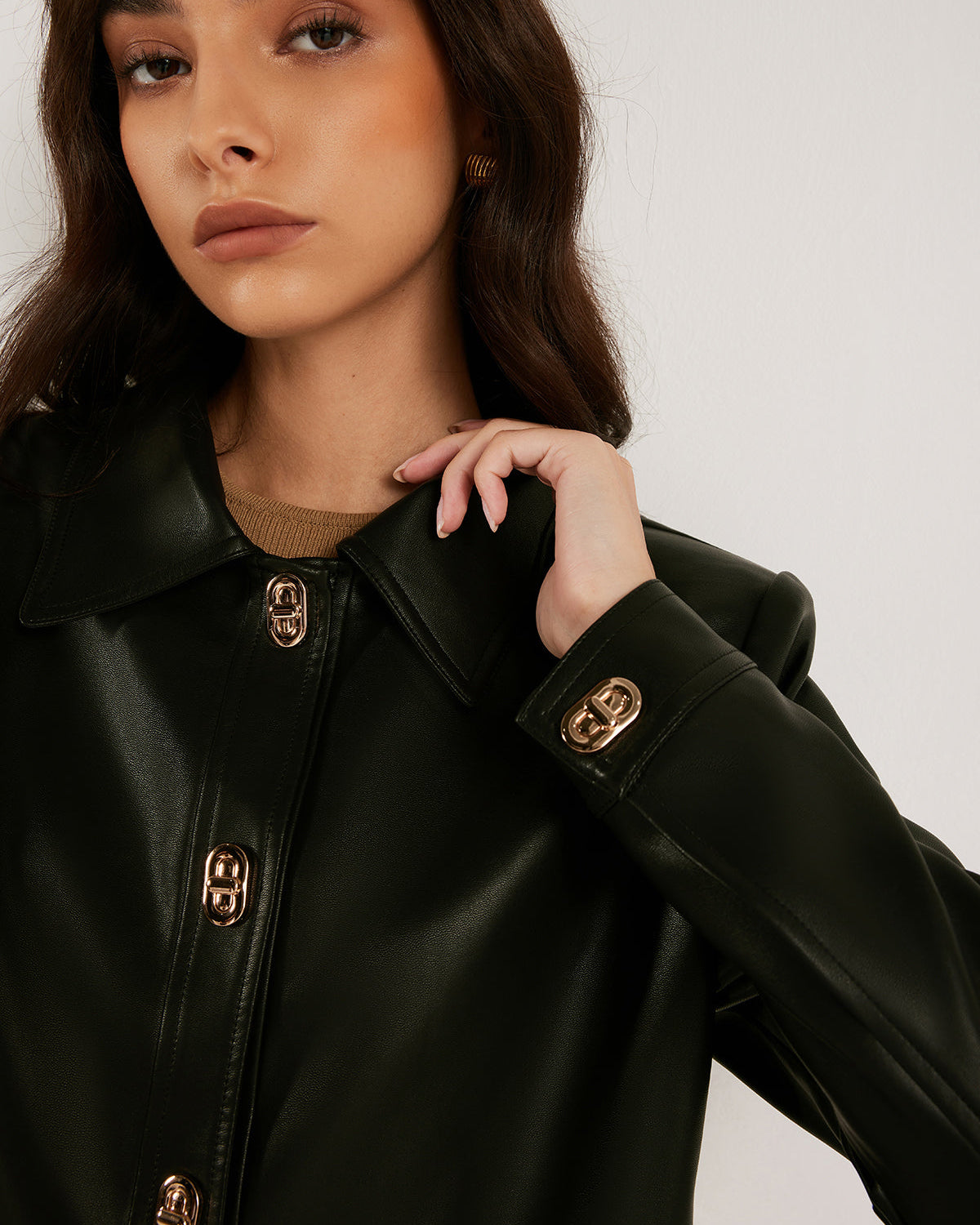 Metal Düğmeli Pu Deri Kısa Ceket