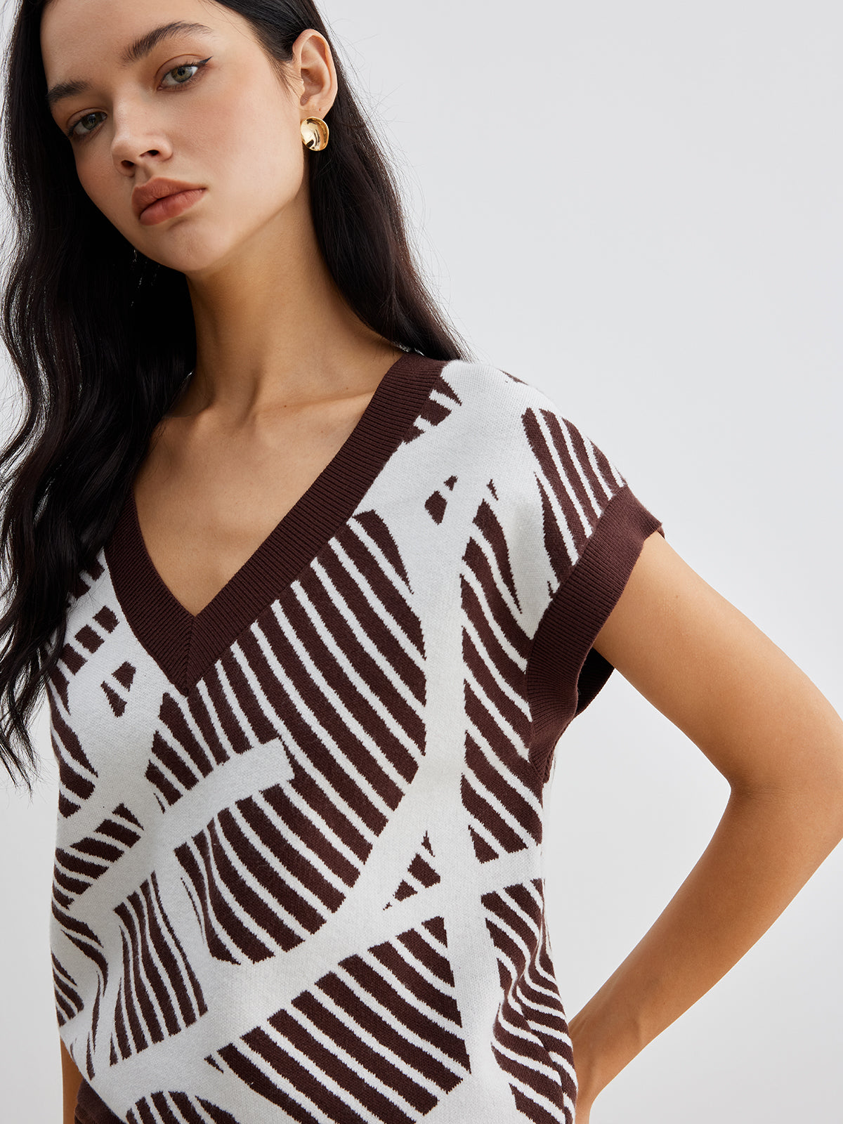 Geometrik Desenli Kontrast Çizgili Süveter