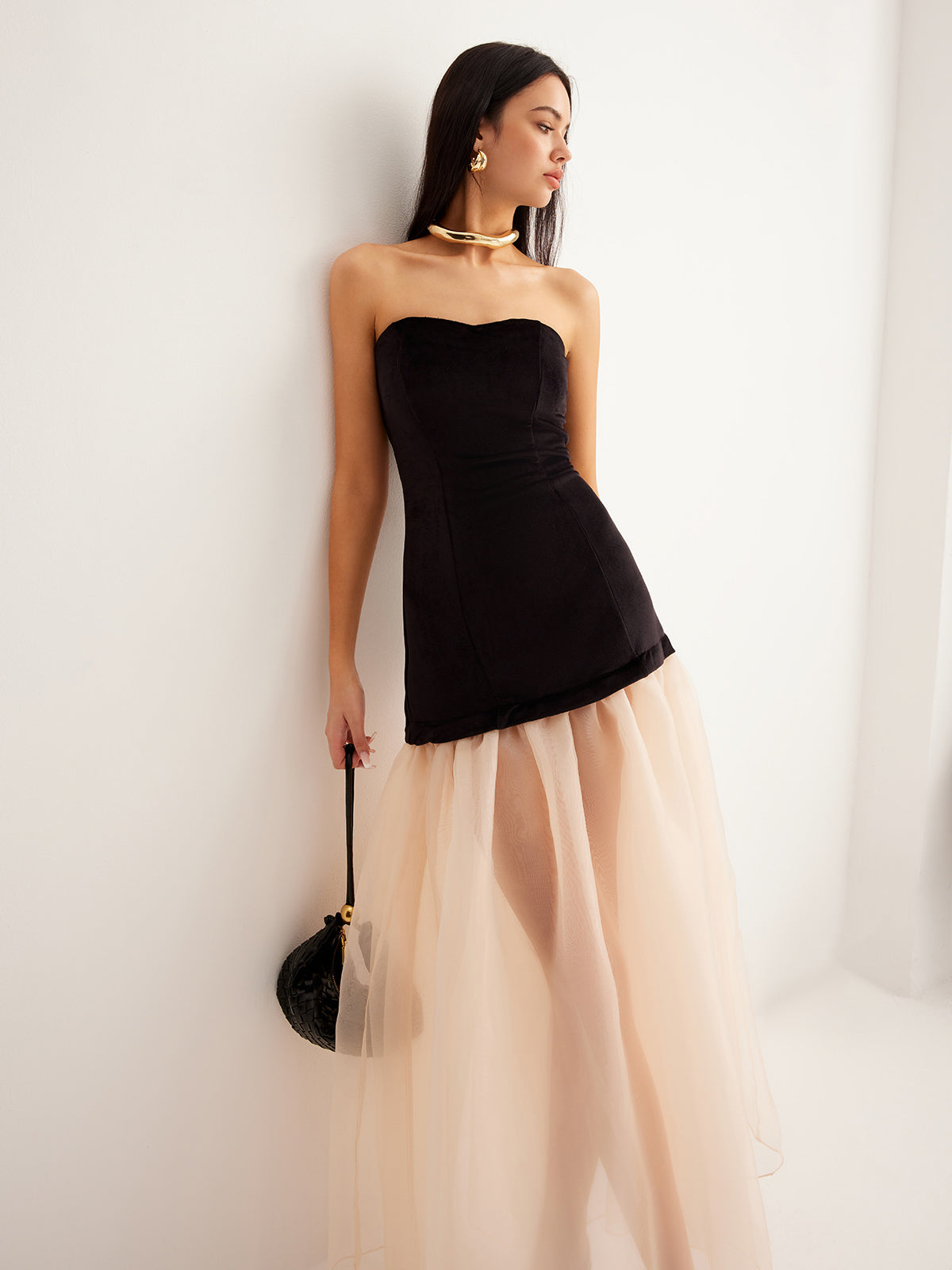 Kadife ve Tül Detaylı Transparan Elbise