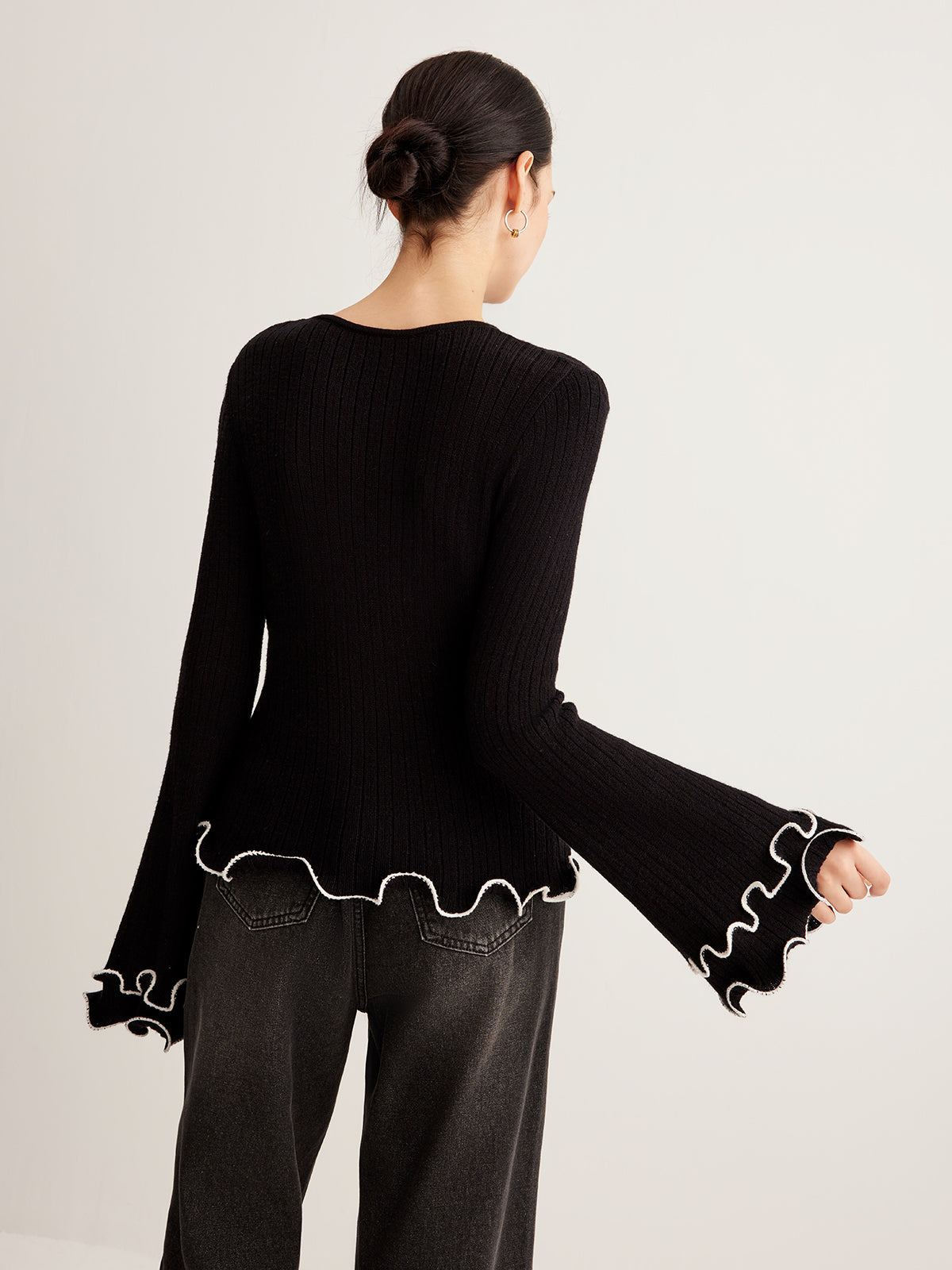 Kontrast Fırfır Detaylı Kazak