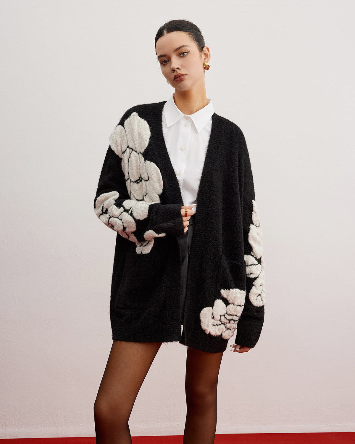 Yün Karışımlı Çiçek Desenli Triko Hırka