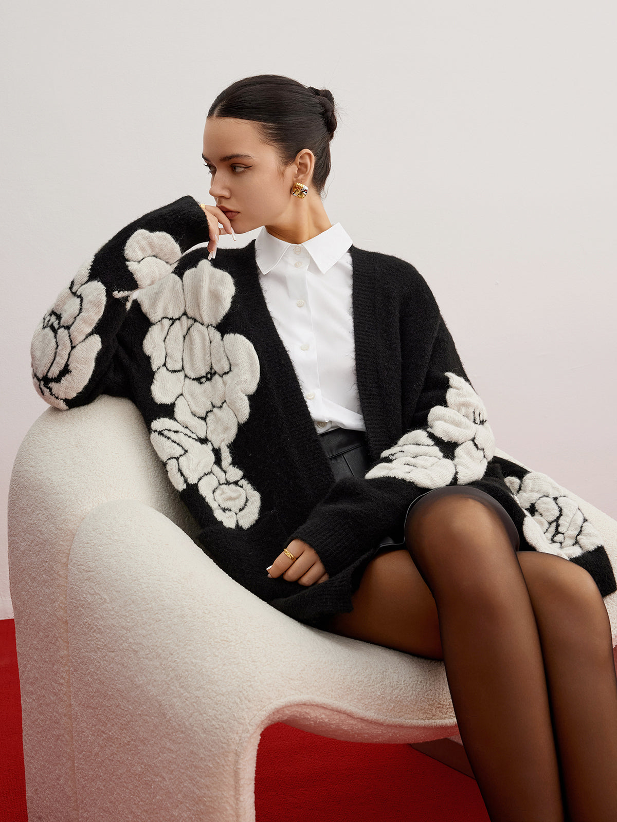 Yün Karışımlı Çiçek Desenli Triko Hırka