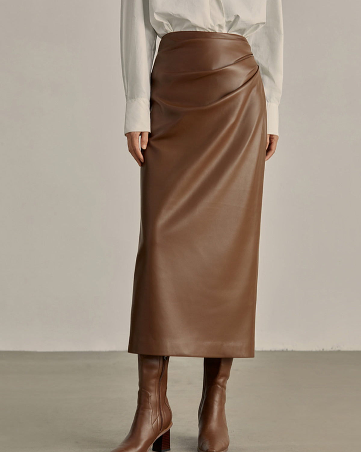 Minimalist Suni Deri Etek