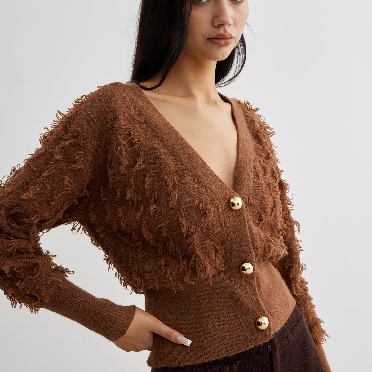 Püsküllü Paça Düğmeli Büzgülü Hırka