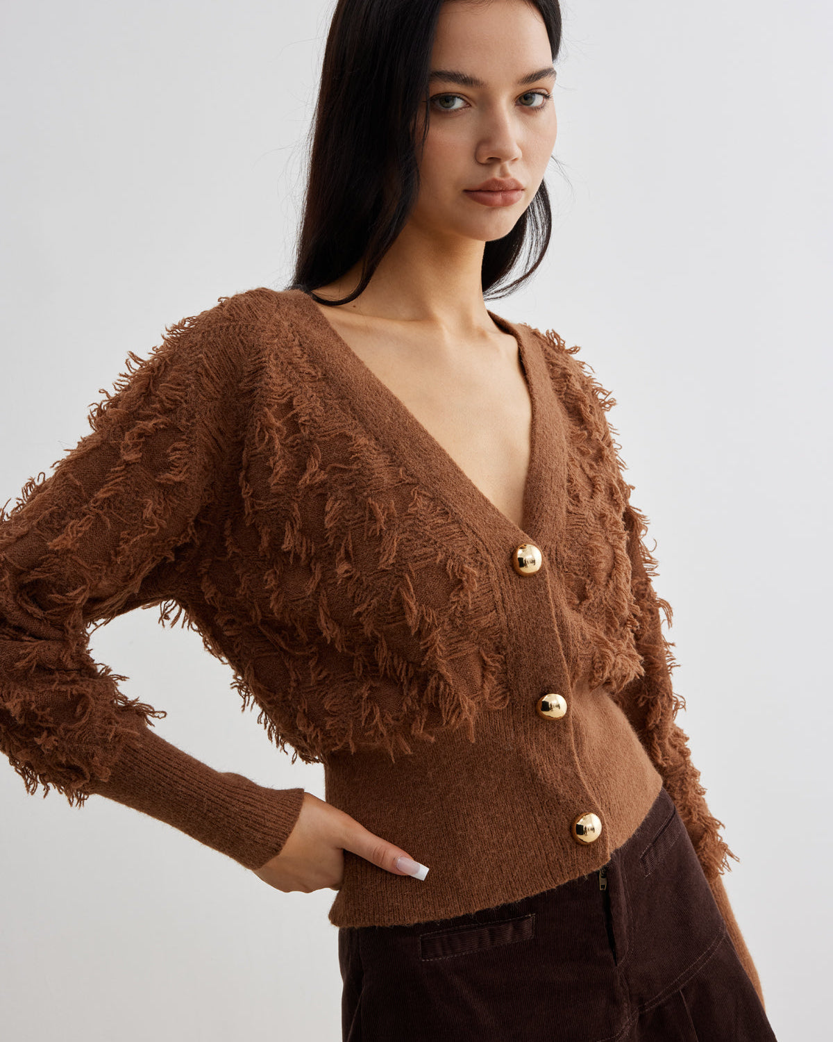 Püsküllü Paça Düğmeli Büzgülü Hırka