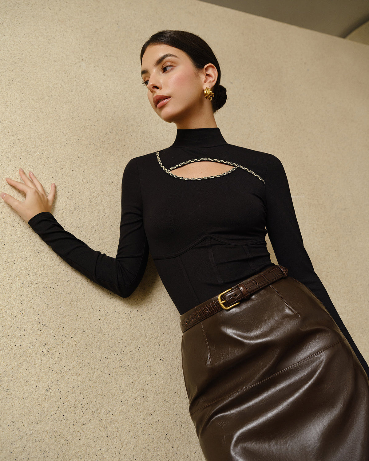 Kontrast Biyeli Kesik Detaylı Bluz