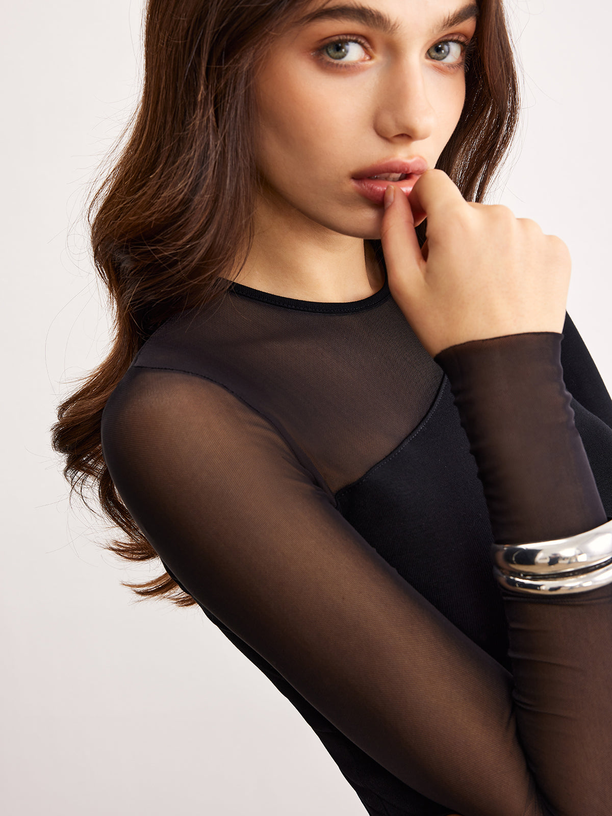 Asimetrik Transparan Panelli Jarse Üst