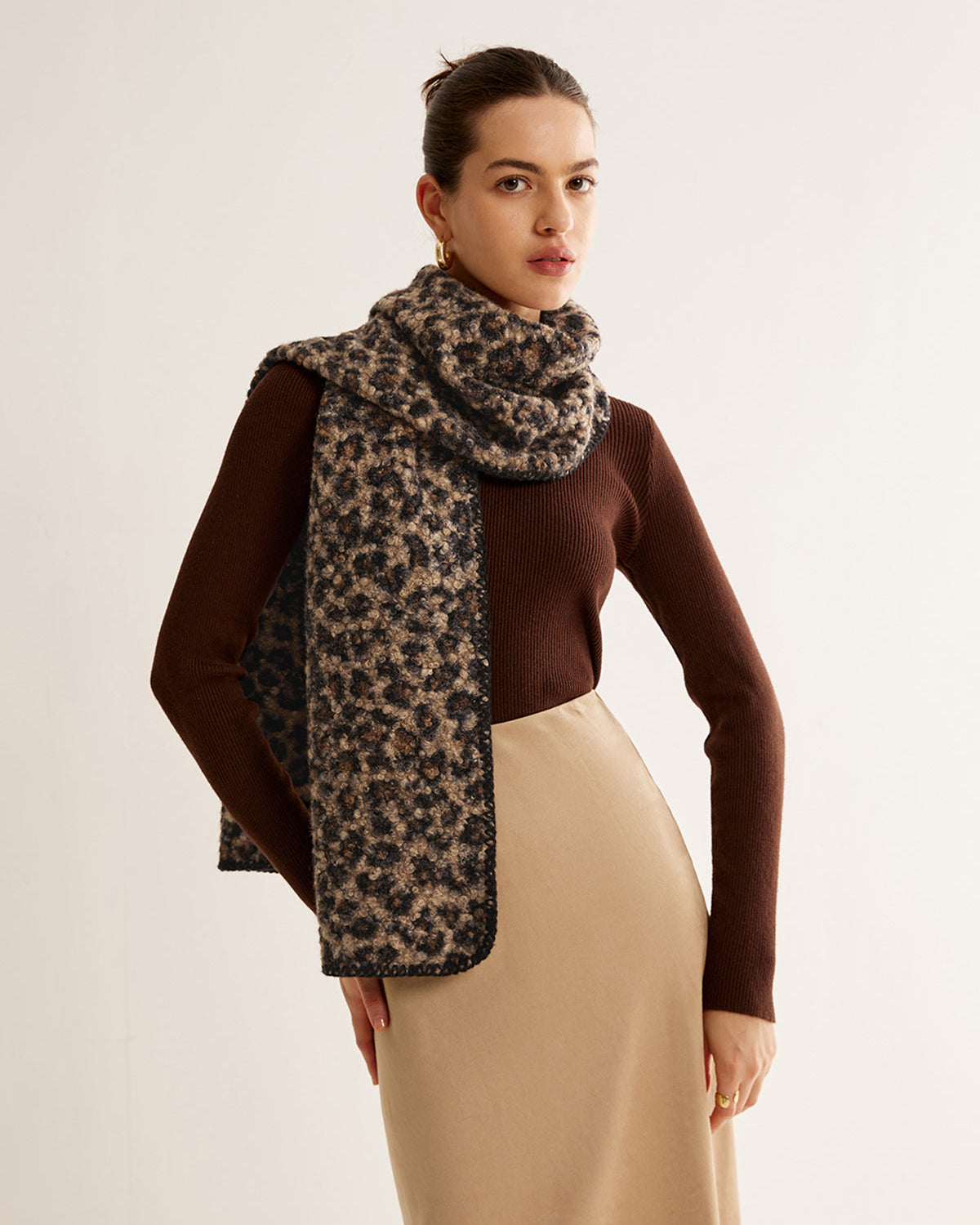 Leopar Desenli Minky Atkı