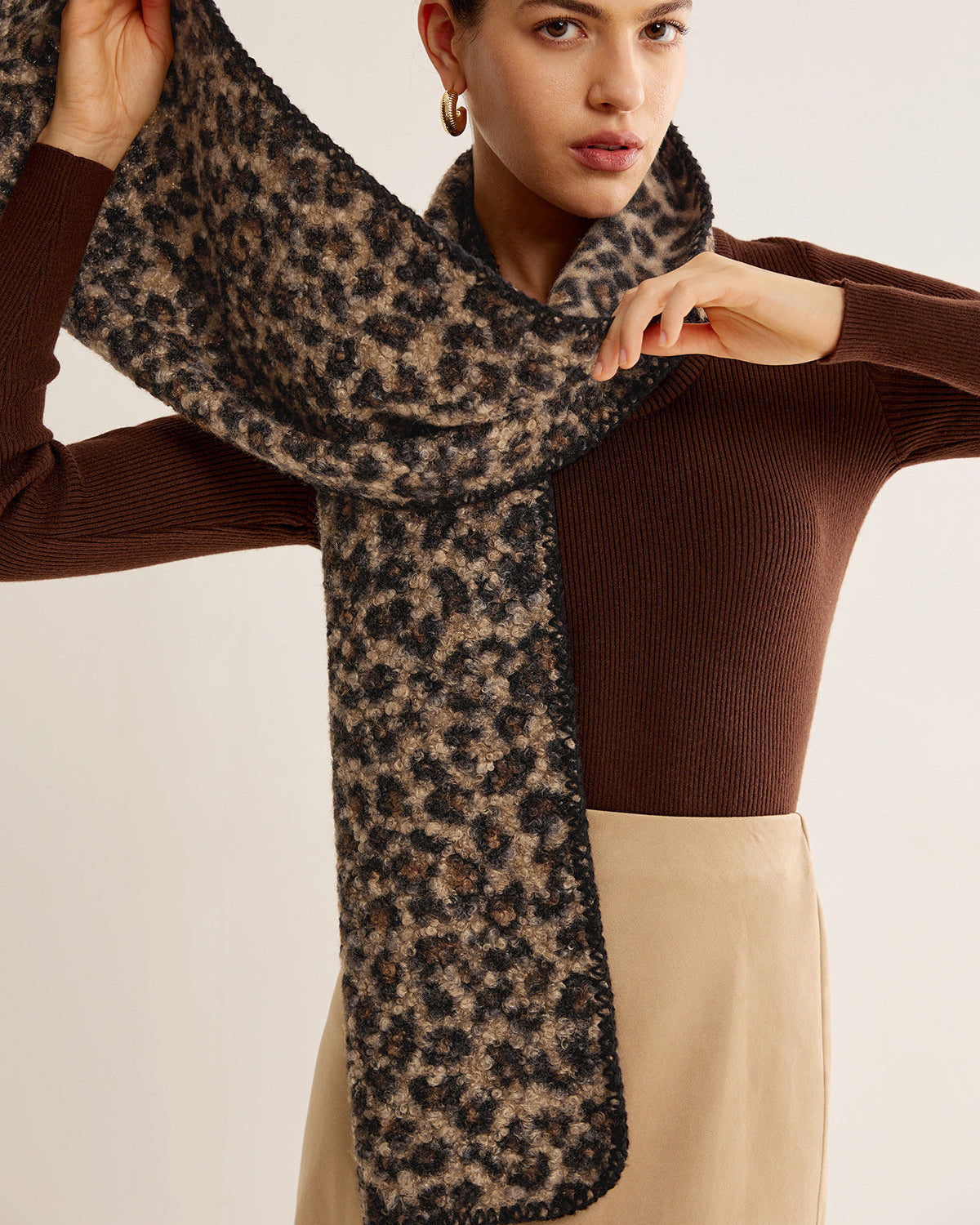 Leopar Desenli Minky Atkı