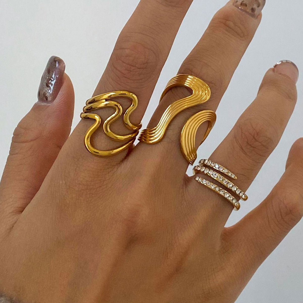 Düzensiz Açık Yüzük