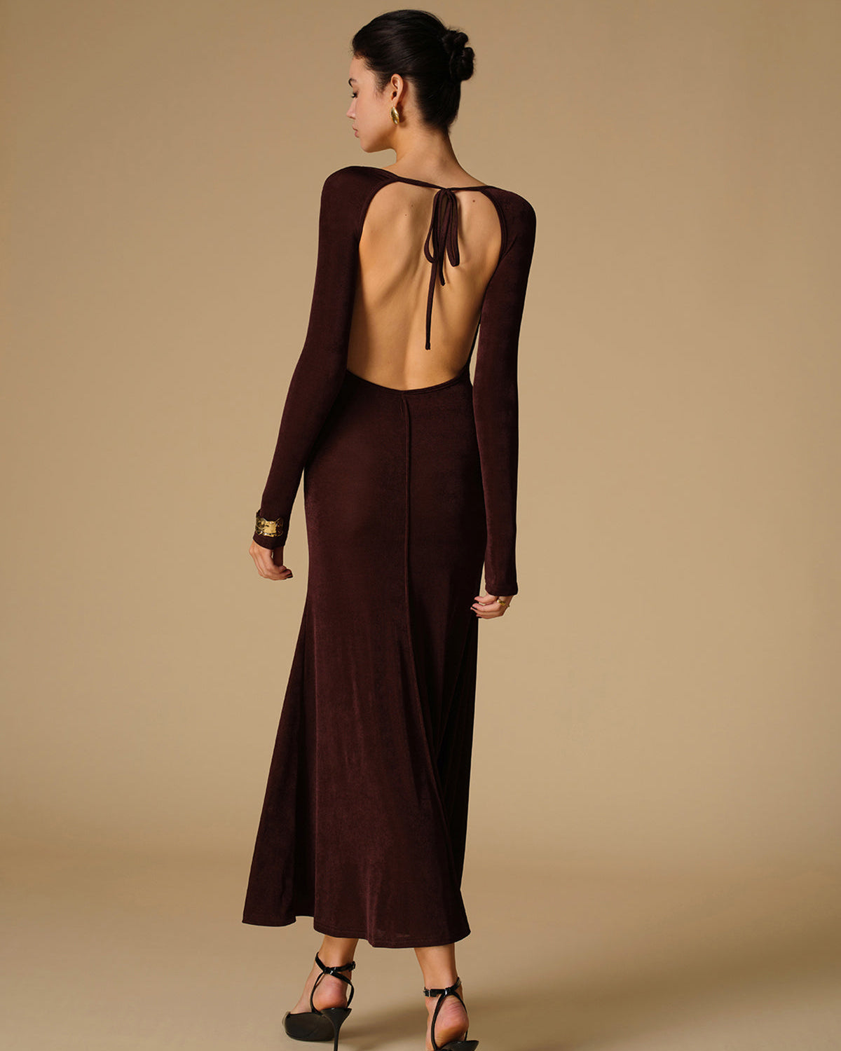 Bağlamalı Yaka Sırt Dekolteli Jarse Uzun Elbise