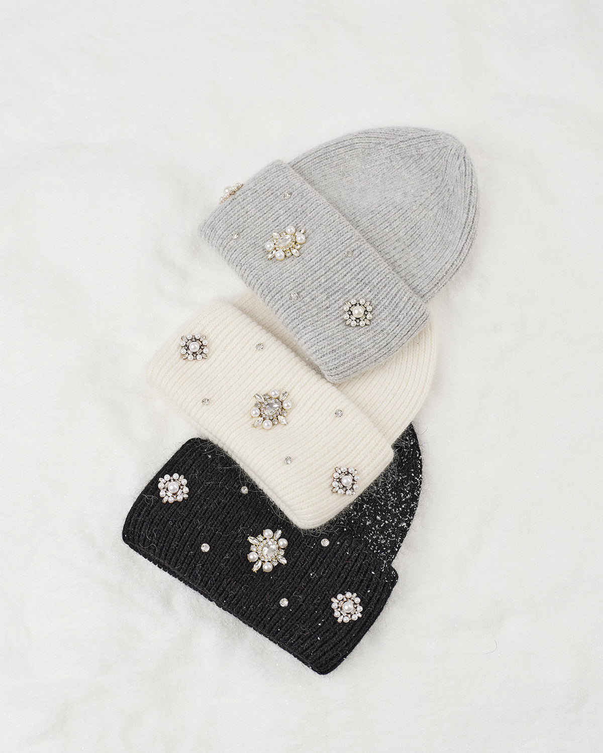 Taş İşlemeli Tavşan Kürkü Bere