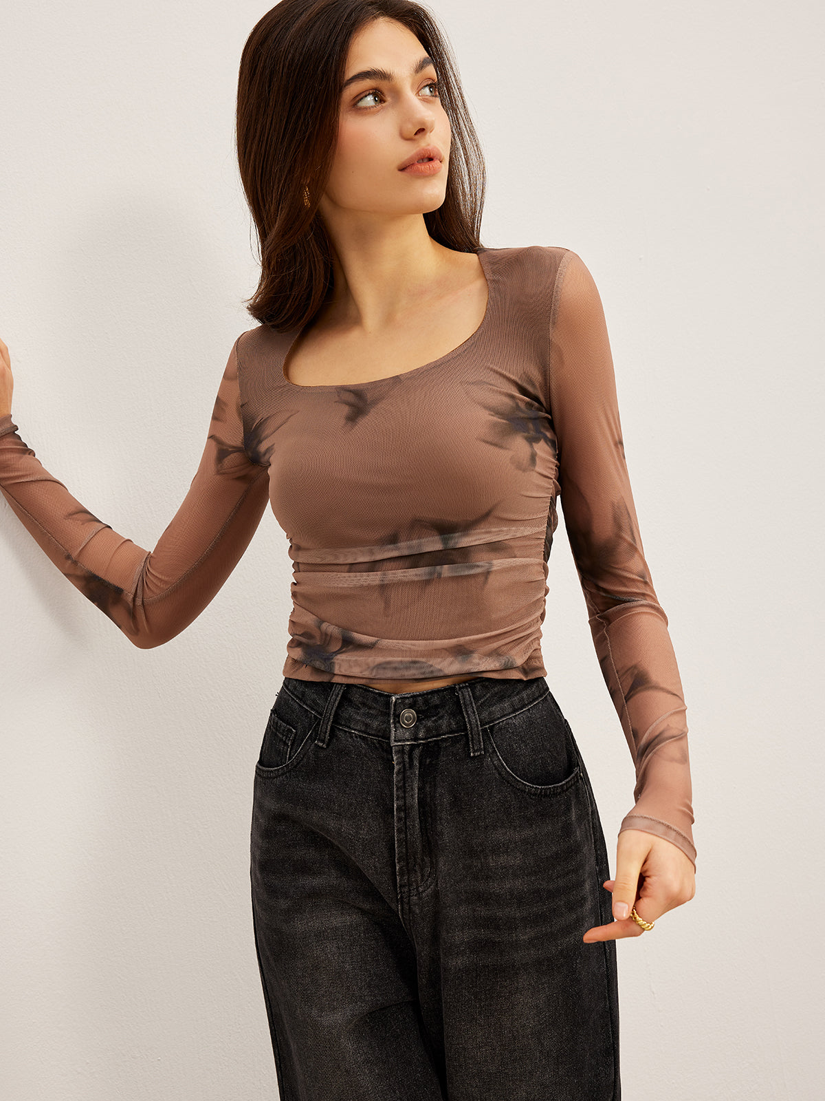 Batık Desenli Çiçek Baskılı File Bluz