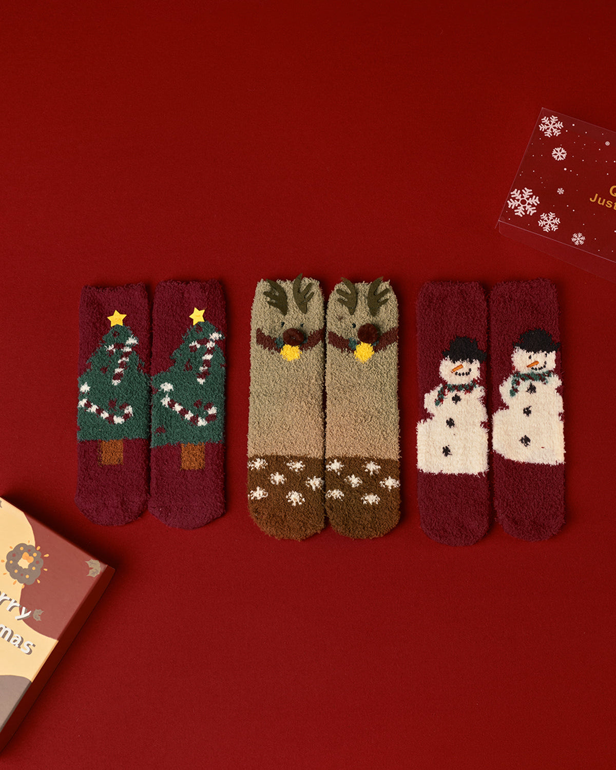 Kutulu 3'lü Noel Koral Kadife Çorap Seti