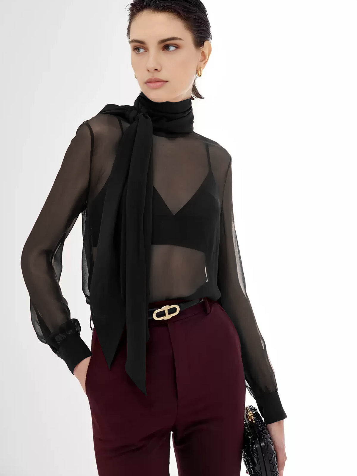 Şeffaf Fiyonk Detaylı Şifon Bluz