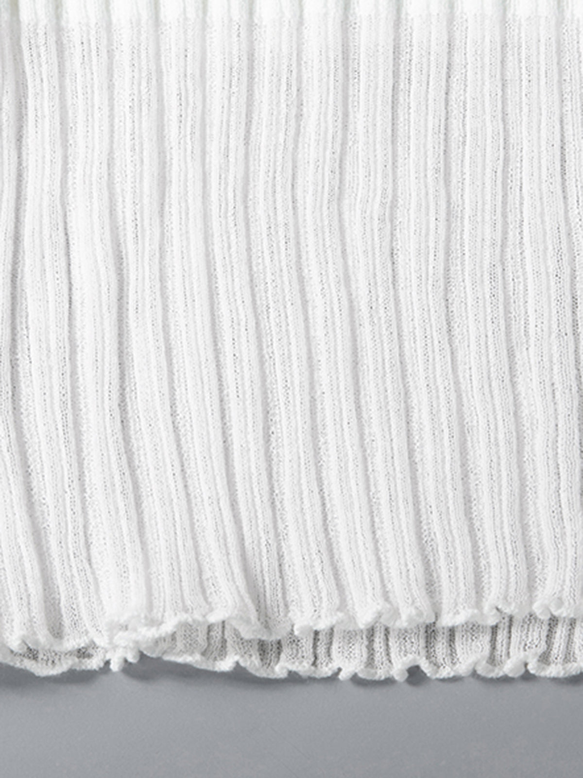 Minimalist Yün Karışımlı Triko Üst