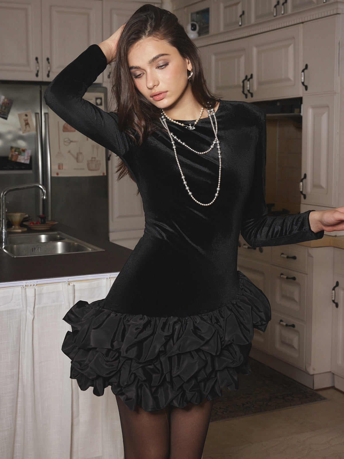 Vatkalı Kadife Balon Elbise