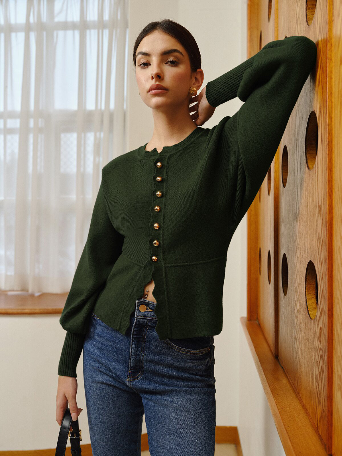 Dalga Biyeli Kuzu Kol Triko Bluz