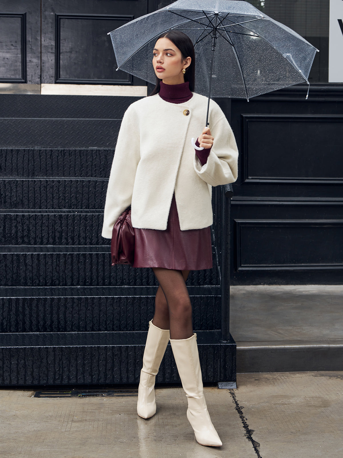 Romantik Düğmeli Rahat Kesim Kaban