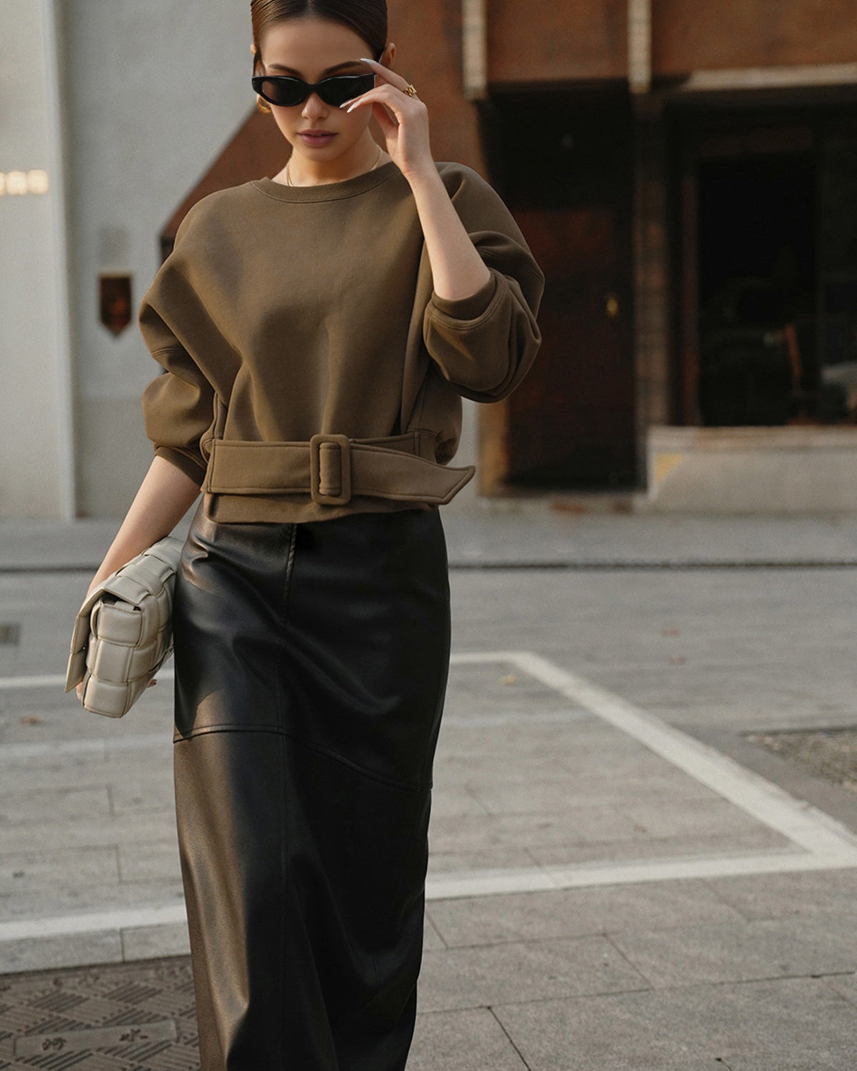 Kuşaklı Kısa Sweatshirt