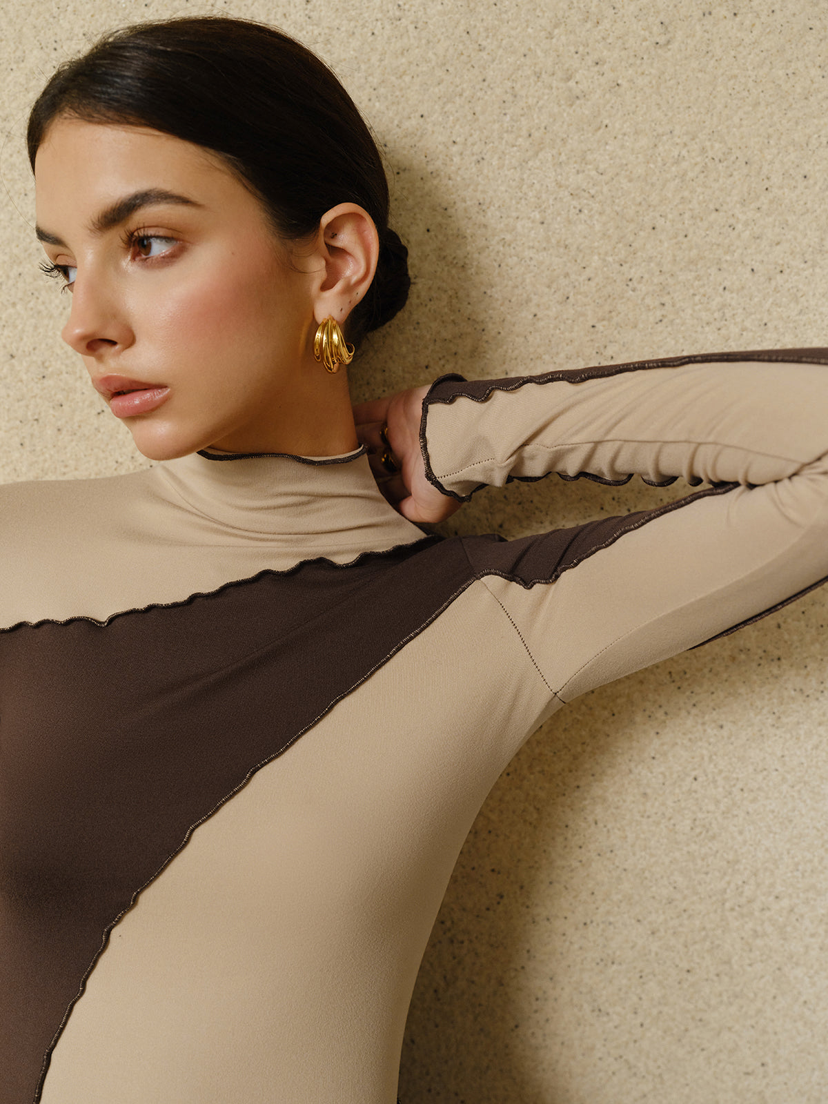 Yarı Transparan Renk Bloklu Dikişli Jersey Üst