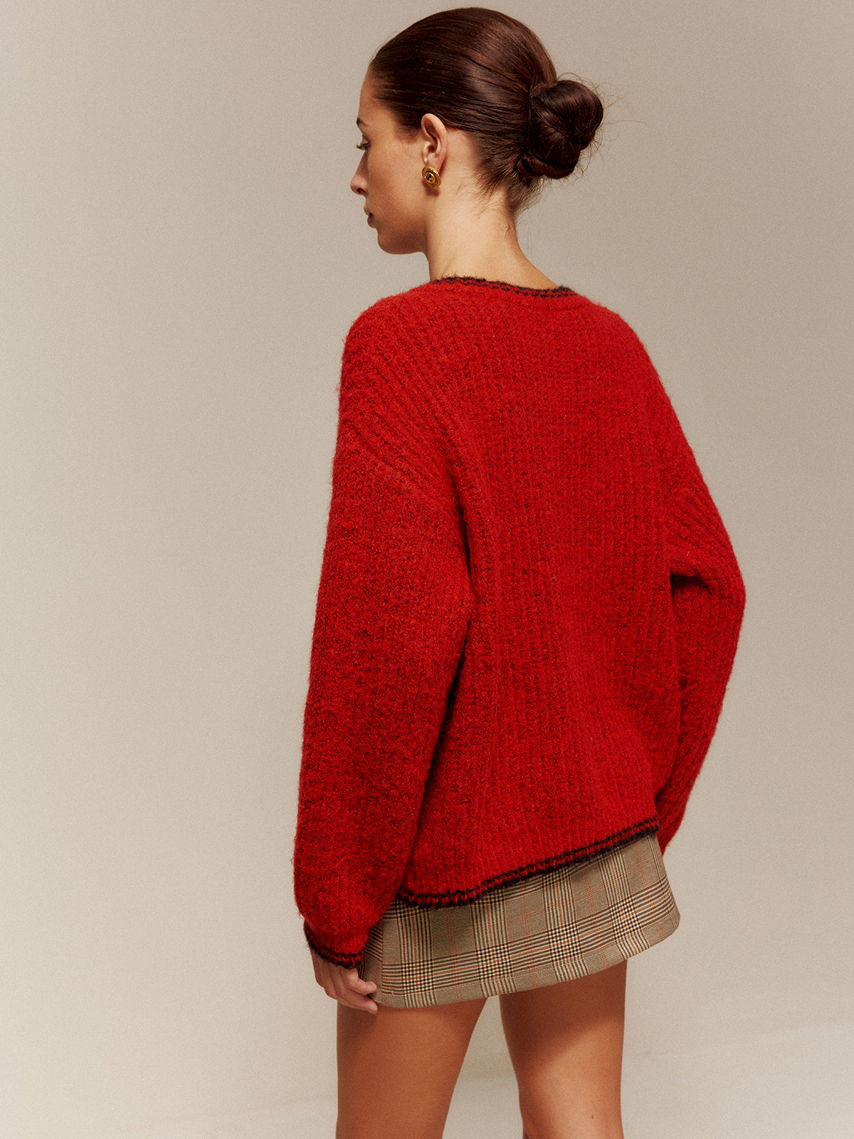 Kontrast Biyeli Cepli Düğmeli Hırka