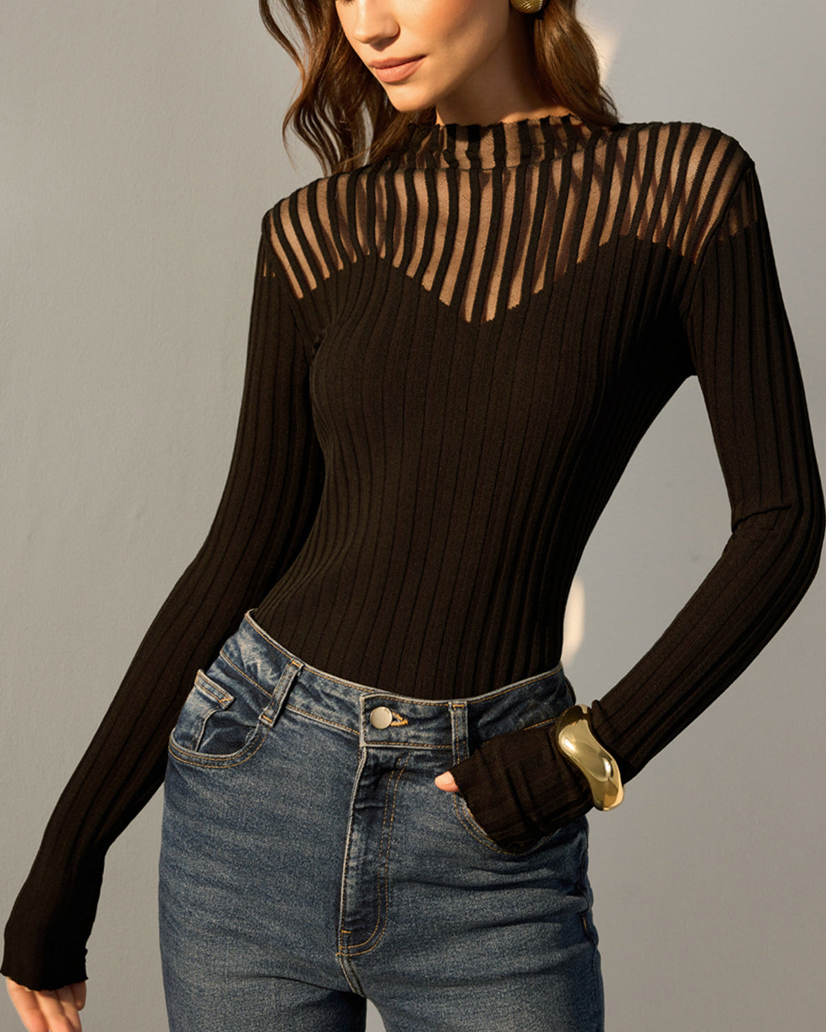 Ribanalı Şeffaf Omuzlu Triko Üst