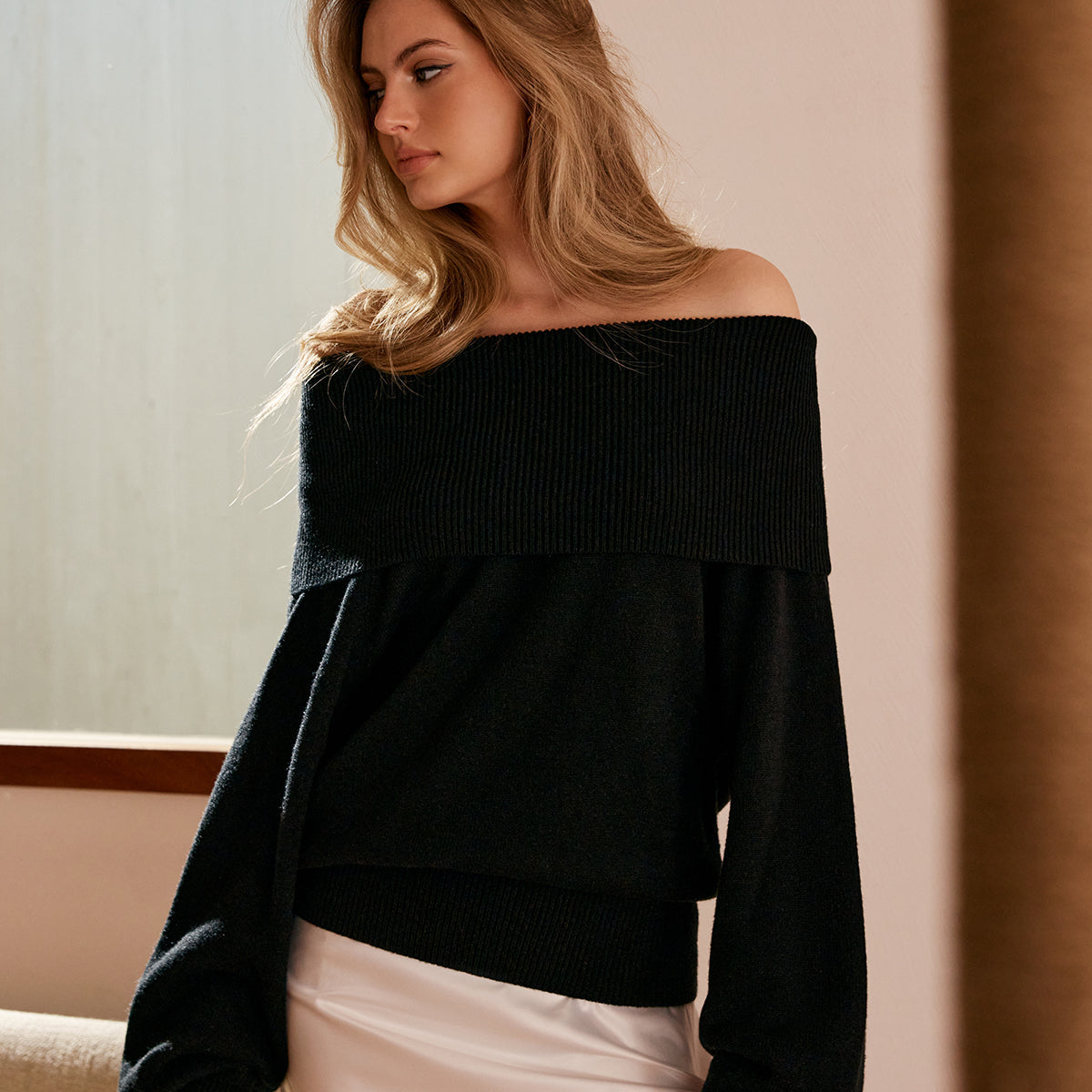 Yüksek Esnek Omuz Açık Rahat Kesim Kazak