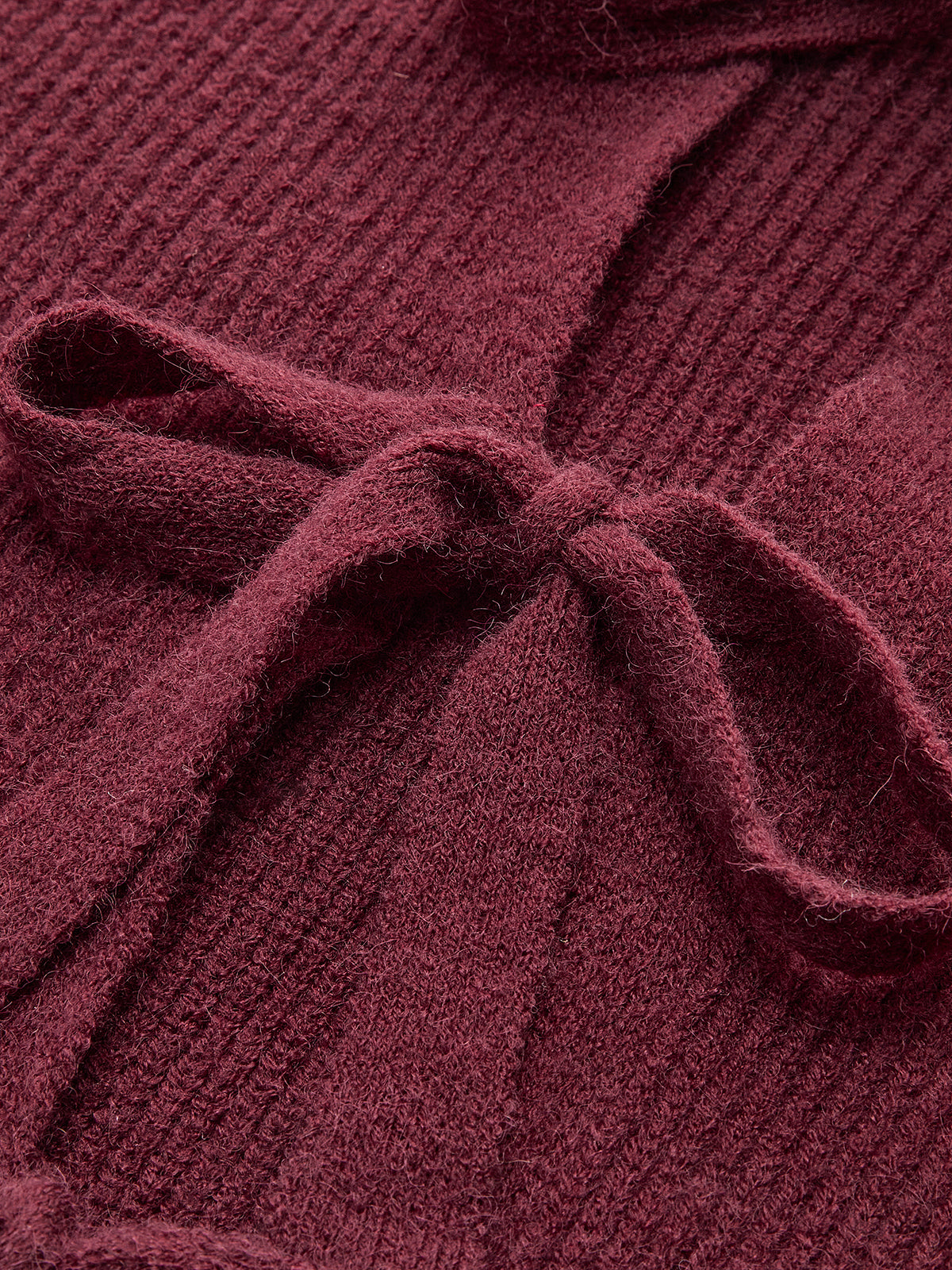 Bağcıklı Fiyonk Detaylı Hırka