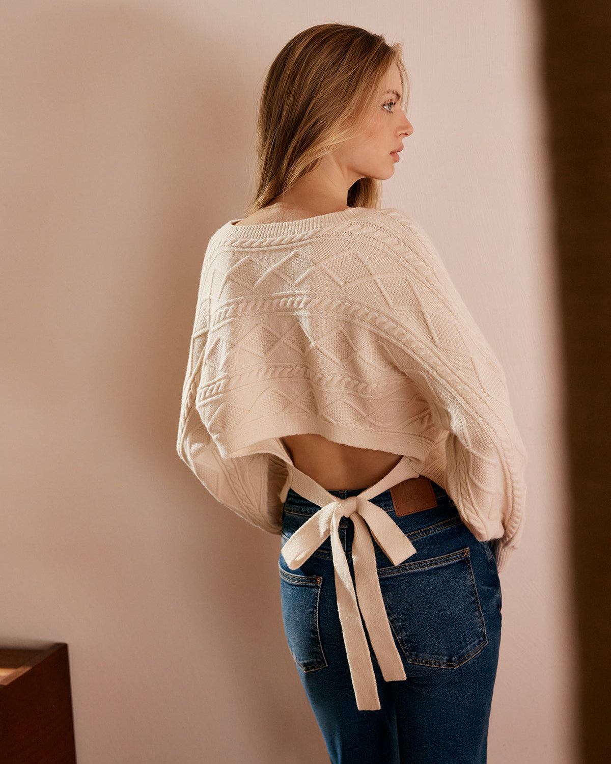 Bağlamalı Arkası Açık Örgü Triko