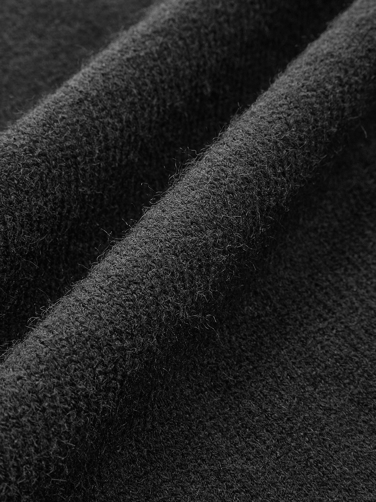 V Yaka Taşlı Fiyonk Detaylı Hırka