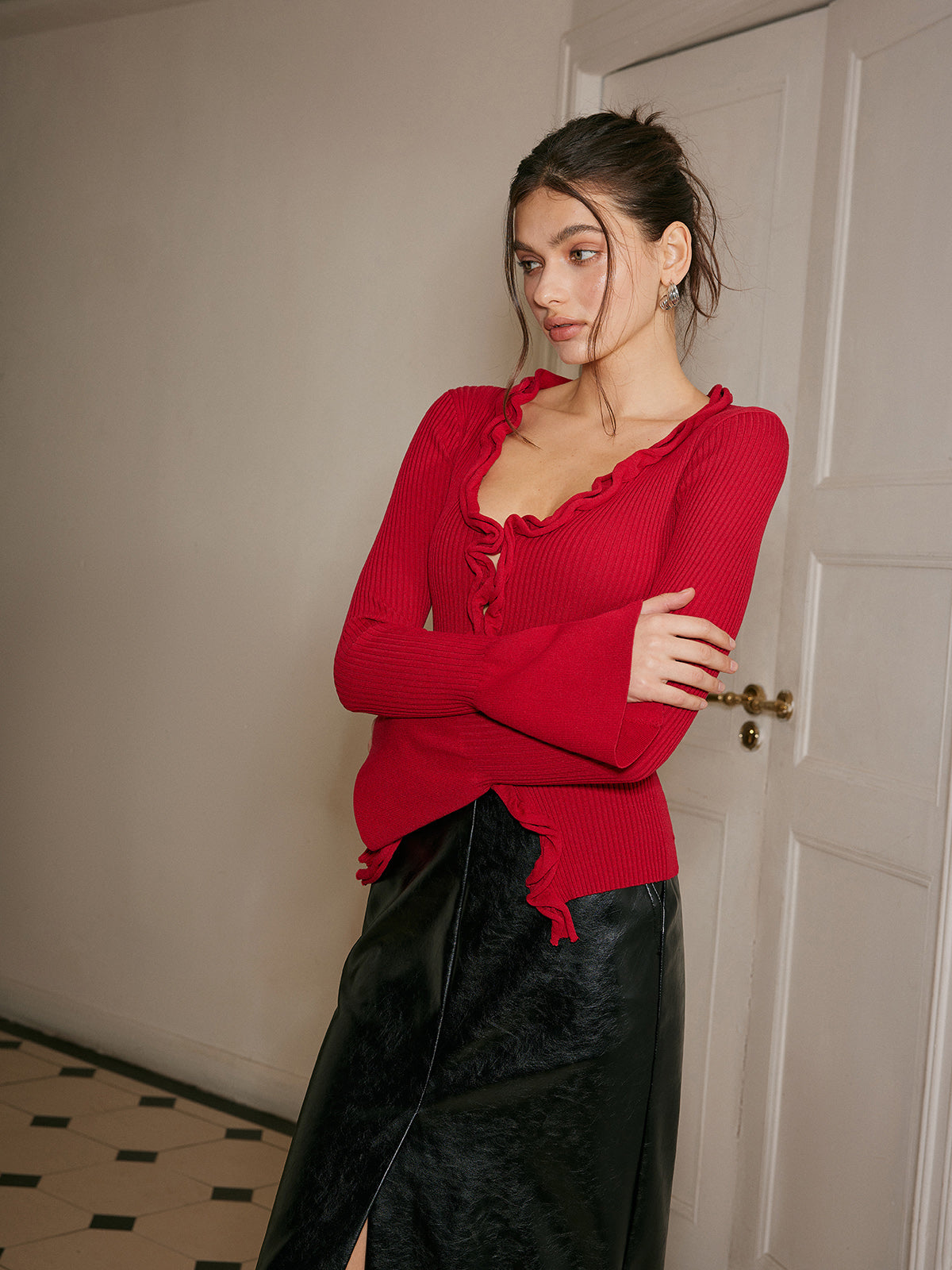 Marul Kenar Detaylı Slim Fit Triko