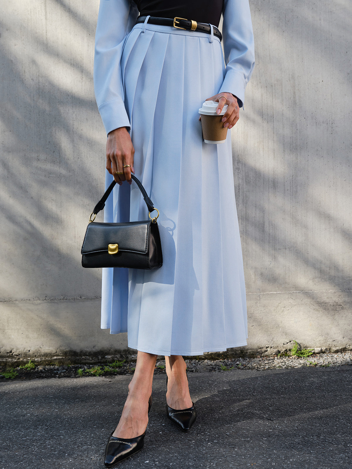 Minimalist Pileli Kemer Detaysız Etek