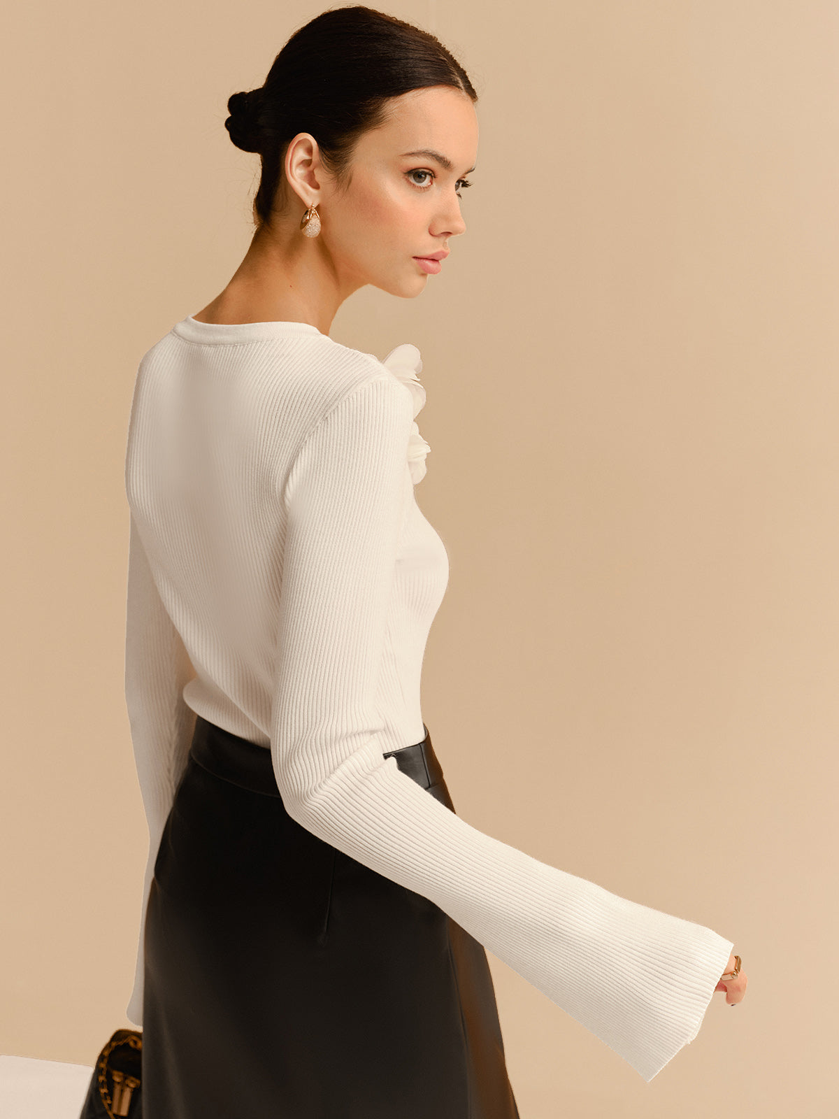 Çiçek Desenli Volan Kol Triko Üst