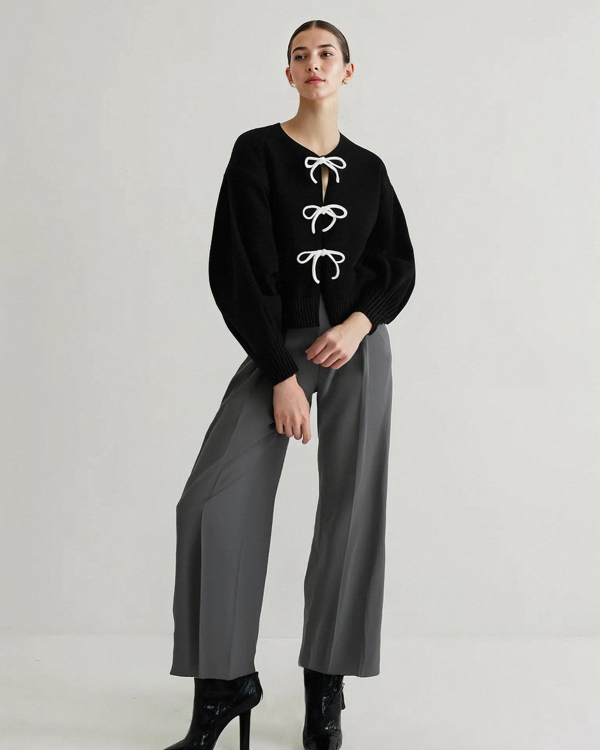 Önü Fiyonklu Shift Kazak