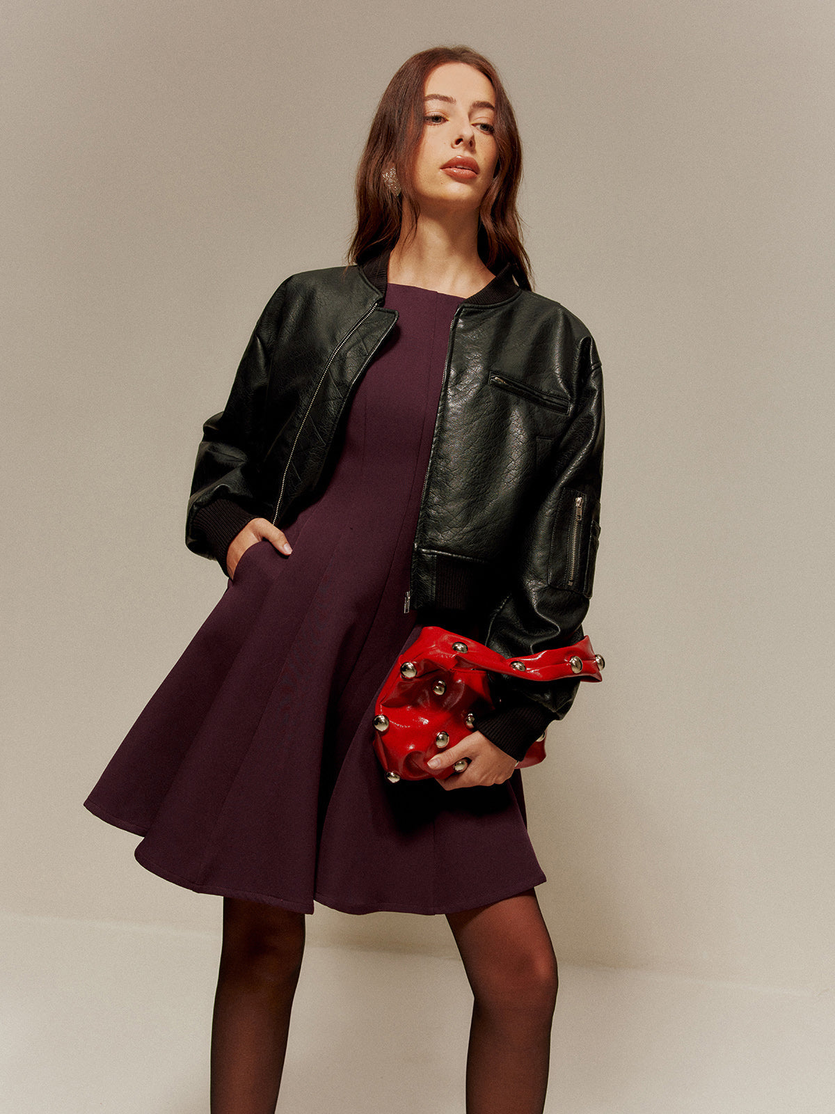 Pileli Cepli Askılı Kısa Elbise