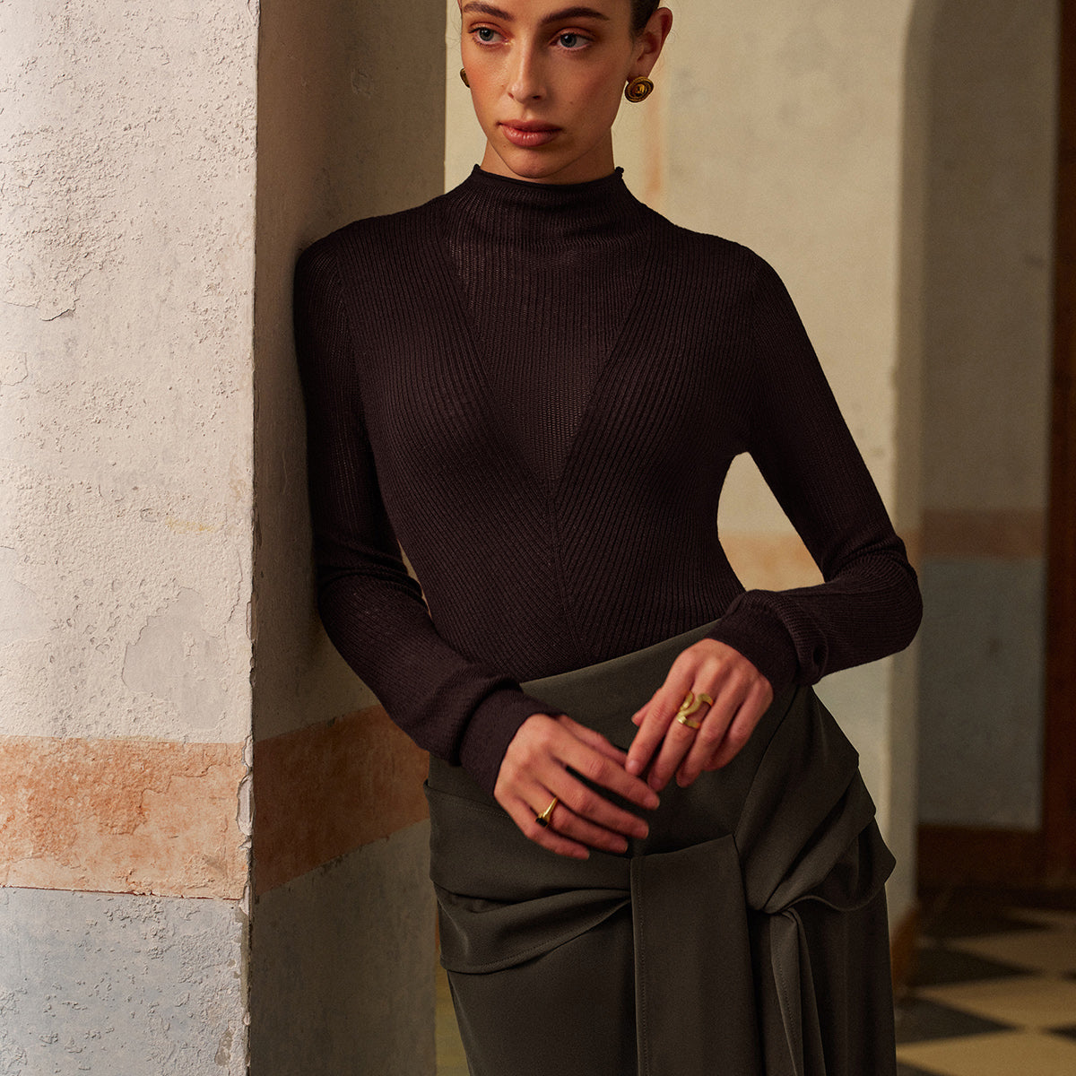 Yün Karışımlı Yarı Şeffaf Ribana Triko Bluz