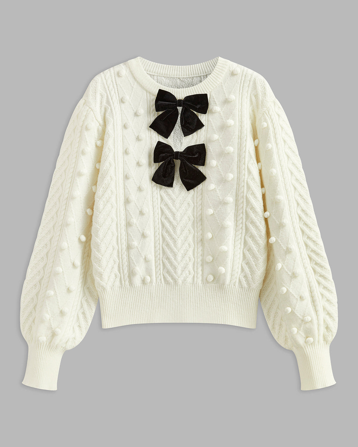 Önü Fiyonklu Örgü Top Dekorlu Kazak