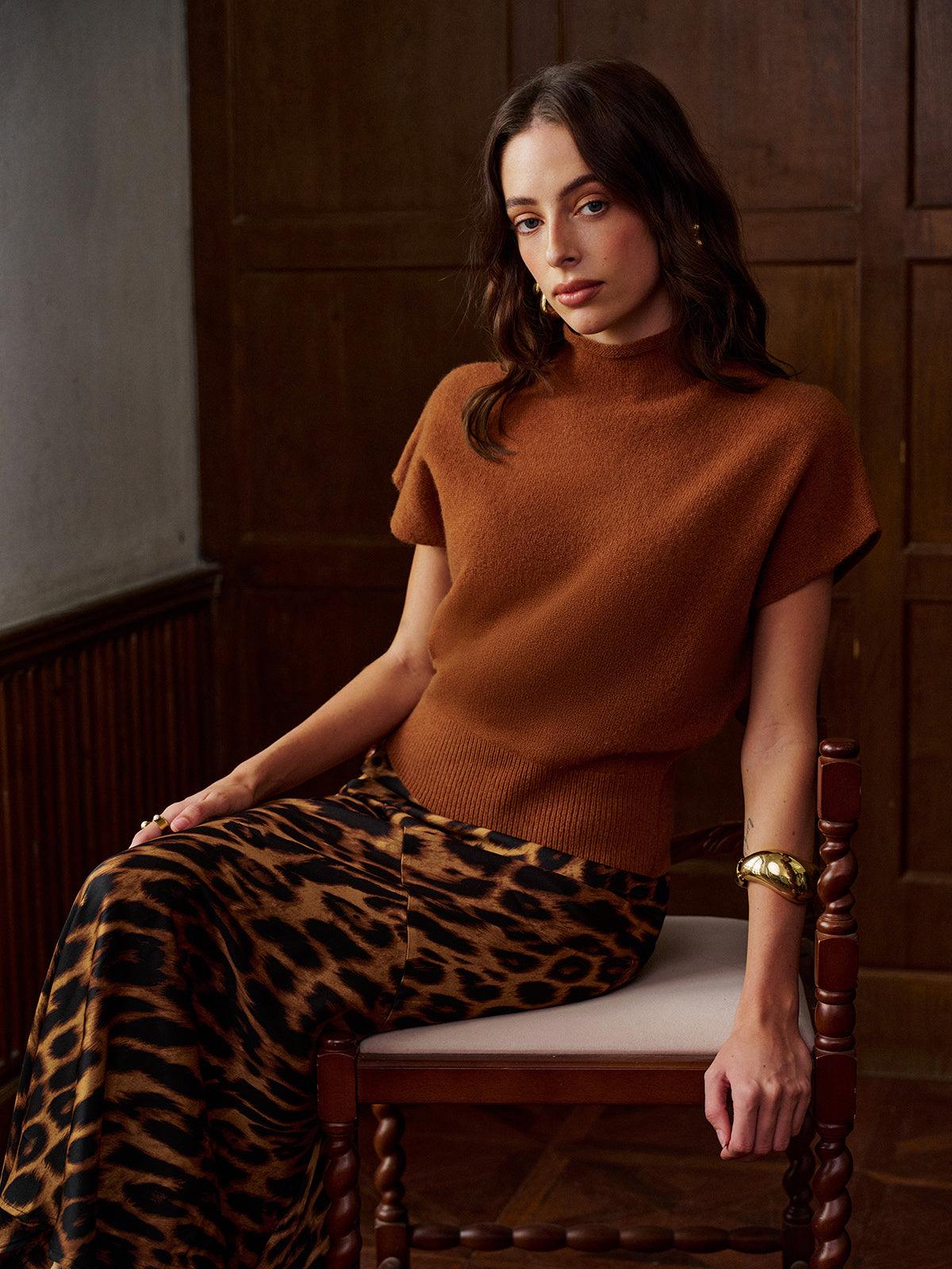 Dik Yaka Yün Triko Yelek