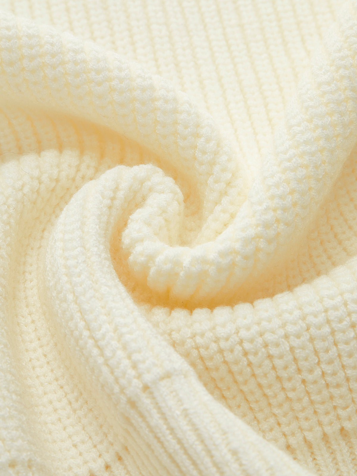 Metal Tokalı Bel Detaylı Triko Yelek