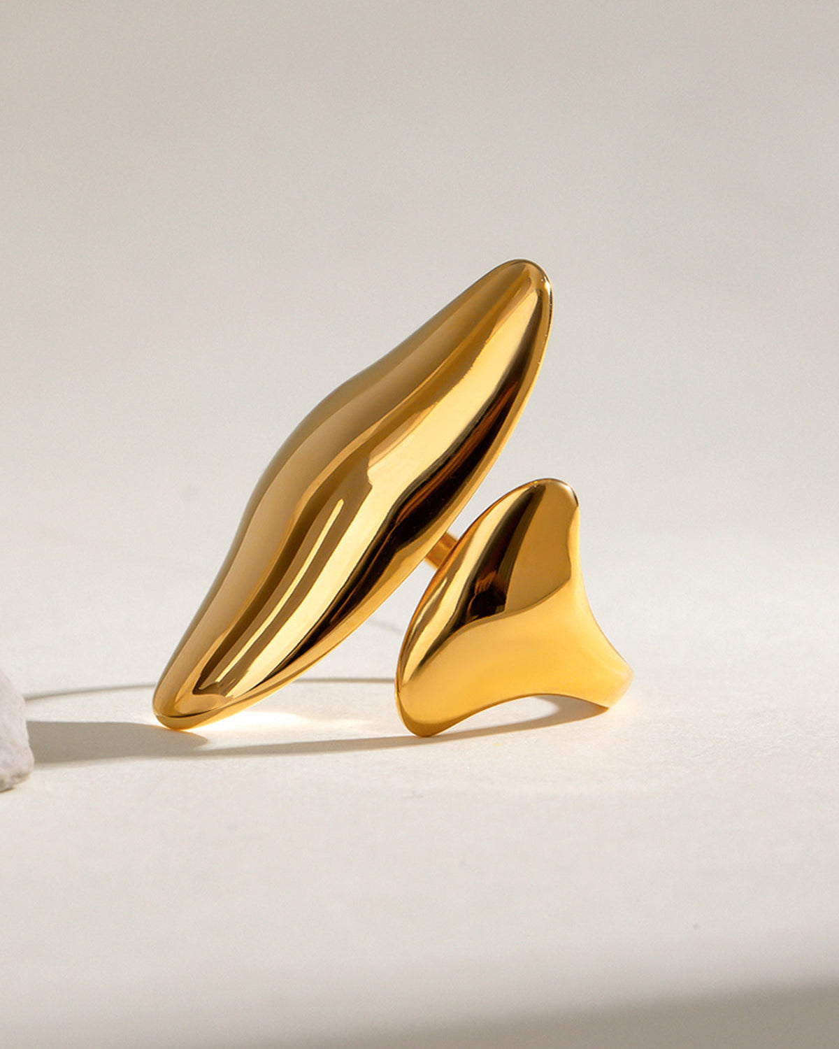 Asimetrik Açık Yüzük