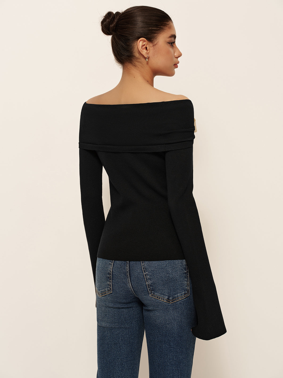 Yün Karışımlı Kurdele Detaylı Volan Kol Triko Bluz