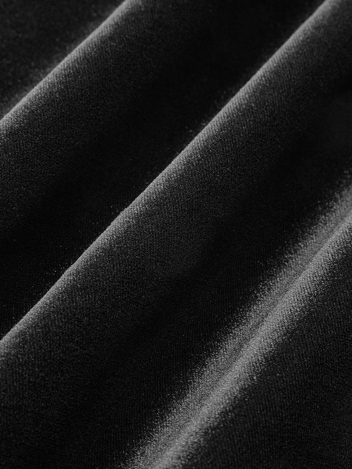 Fiyonk Detaylı Sırt Dekolteli Kadife Askılı Elbise