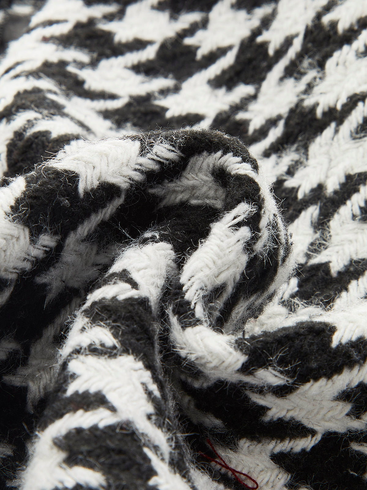 Yüksek Bel Metal Düğmeli Kazayağı Desenli Şort