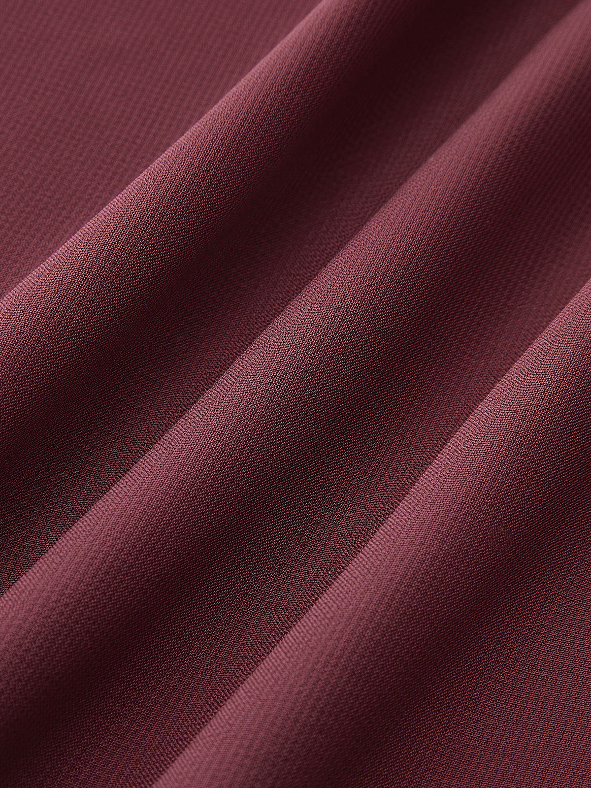 Dik Yaka Sırt Dekolteli Şifon Fiyonklu Gömlek